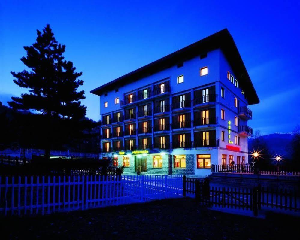 Hotel Panoramique 토르그논 외부 사진